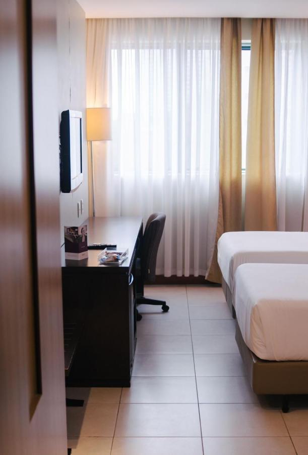 Mercure Salvador Pituba Bagian luar foto